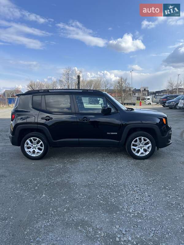 Внедорожник / Кроссовер Jeep Renegade 2016 в Ровно