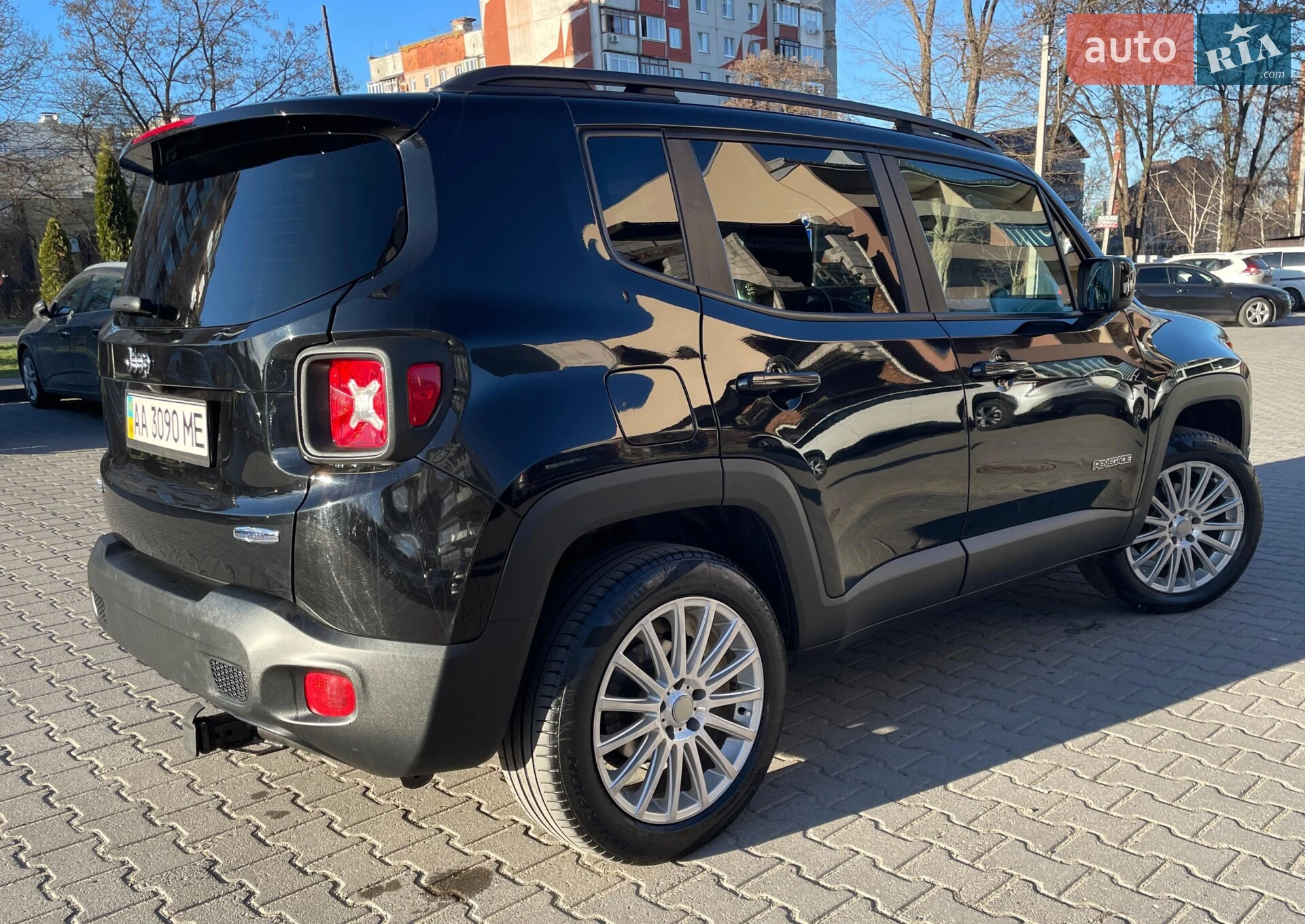 2015 Jeep Renegade - мініатюра 4