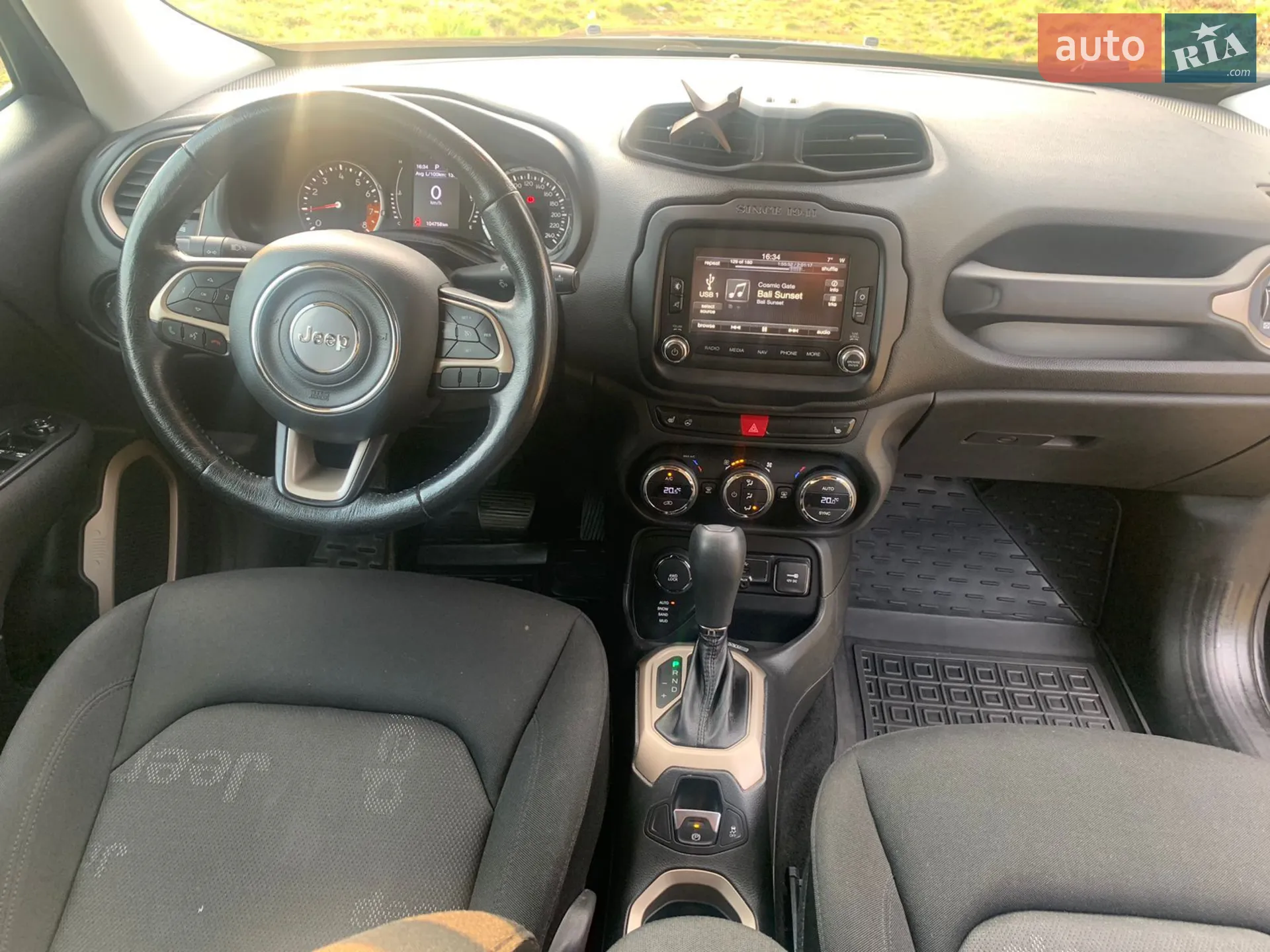 2015 Jeep Renegade - мініатюра 42