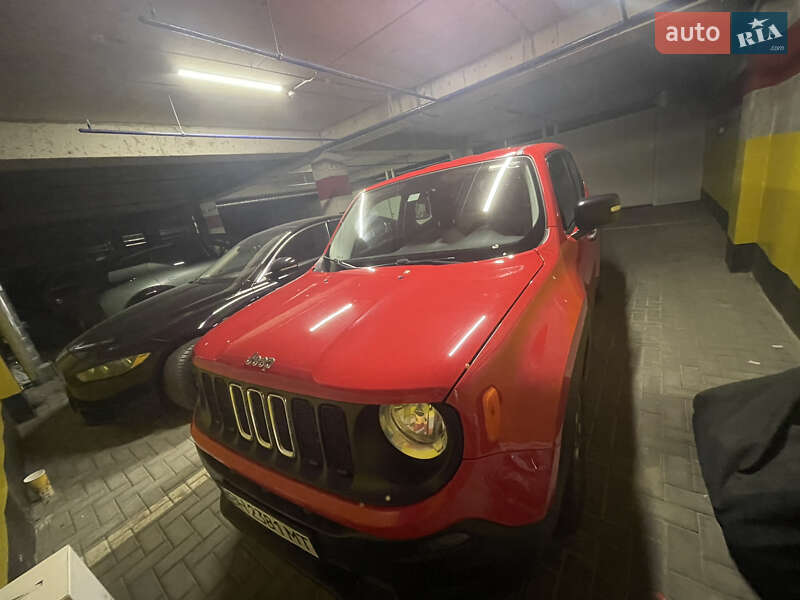 Позашляховик / Кросовер Jeep Renegade 2015 в Одесі