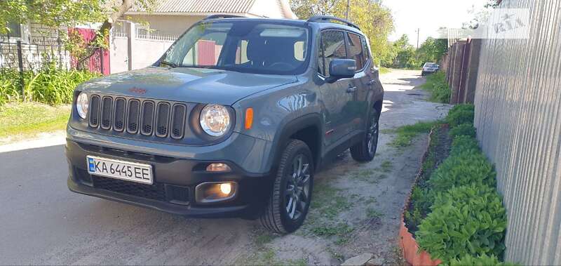 Внедорожник / Кроссовер Jeep Renegade 2016 в Чернигове