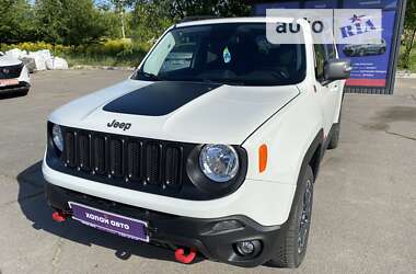 Внедорожник / Кроссовер Jeep Renegade 2016 в Днепре