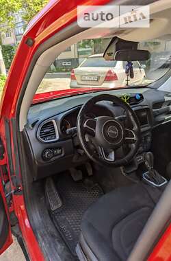 Внедорожник / Кроссовер Jeep Renegade 2018 в Кривом Роге