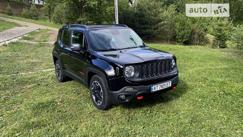 Позашляховик / Кросовер Jeep Renegade 2016 в Болехові