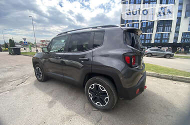 Позашляховик / Кросовер Jeep Renegade 2016 в Івано-Франківську