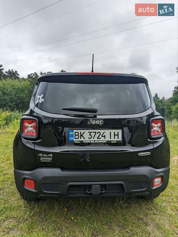 Позашляховик / Кросовер Jeep Renegade 2015 в Києві