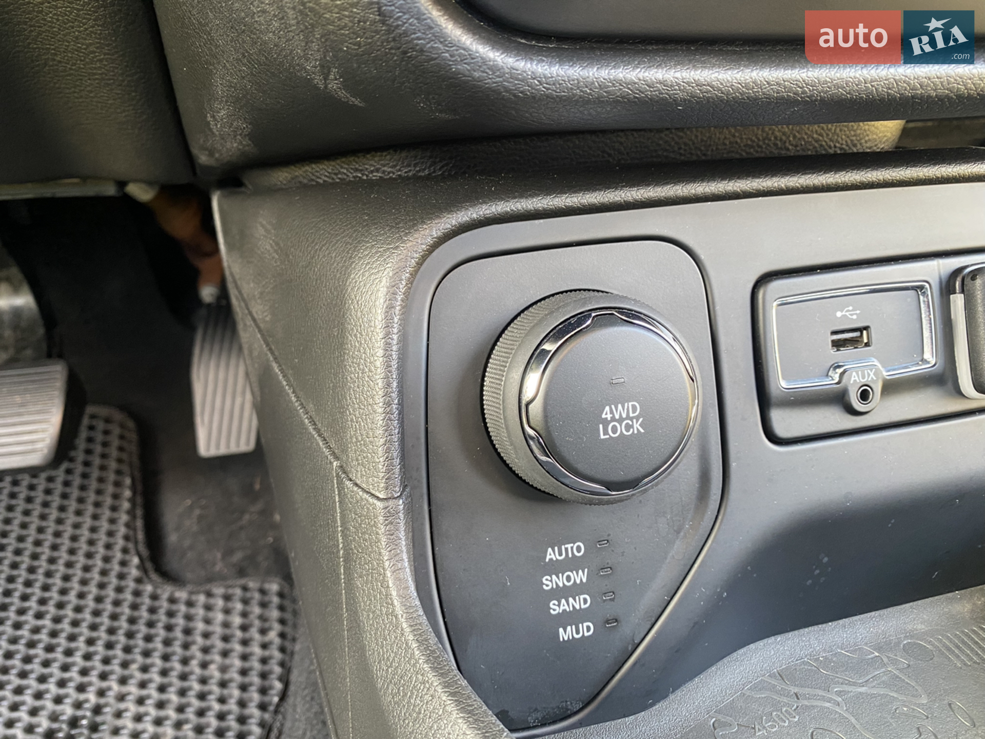 2017 Jeep Renegade - мініатюра 20