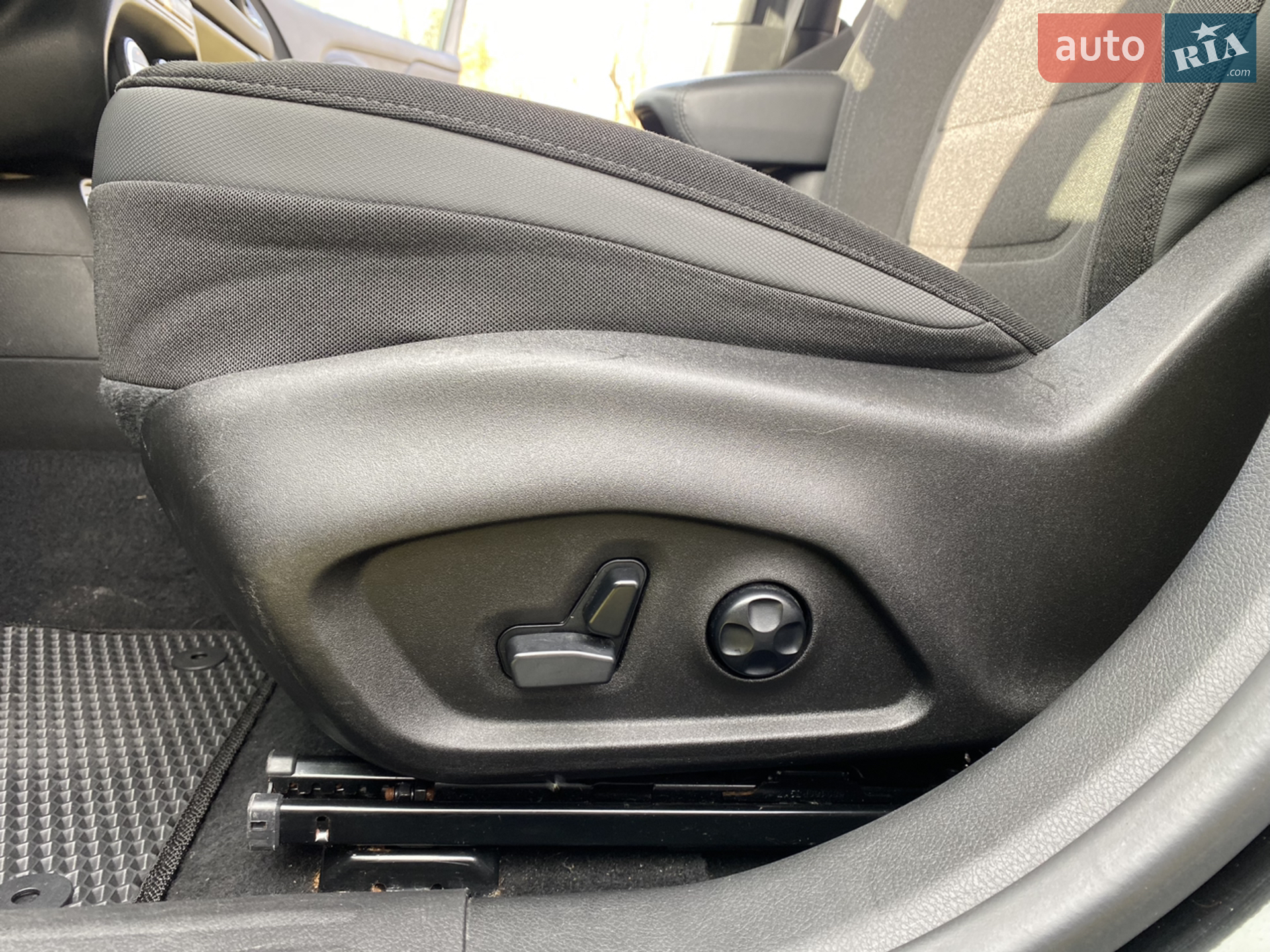 2017 Jeep Renegade - мініатюра 25