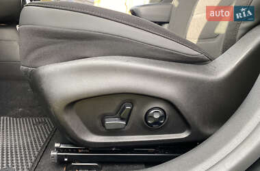Внедорожник / Кроссовер Jeep Renegade 2017 в 