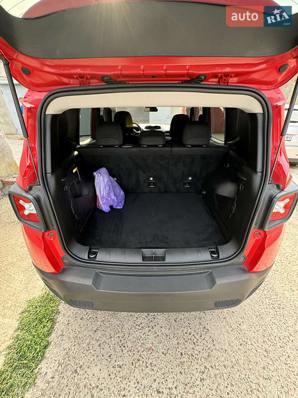 Внедорожник / Кроссовер Jeep Renegade 2020 в Конотопе