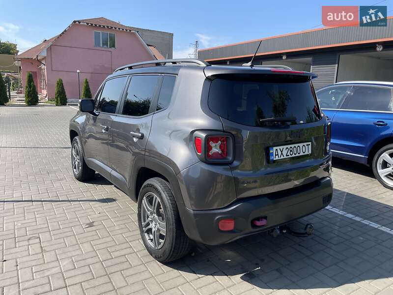 Позашляховик / Кросовер Jeep Renegade 2017 в Лозовій