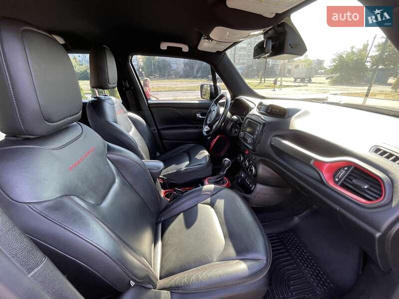 Позашляховик / Кросовер Jeep Renegade 2017 в Лозовій