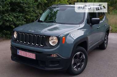 Позашляховик / Кросовер Jeep Renegade 2016 в Рівному