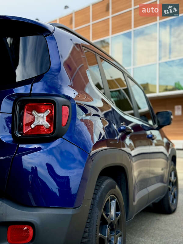 Позашляховик / Кросовер Jeep Renegade 2020 в Вишневому