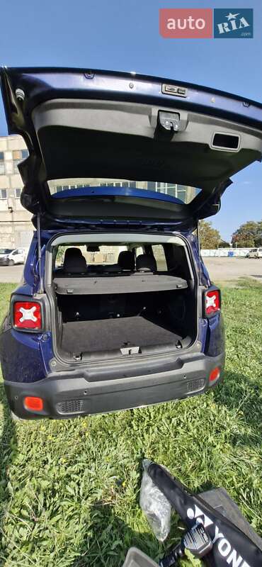 Позашляховик / Кросовер Jeep Renegade 2017 в Одесі
