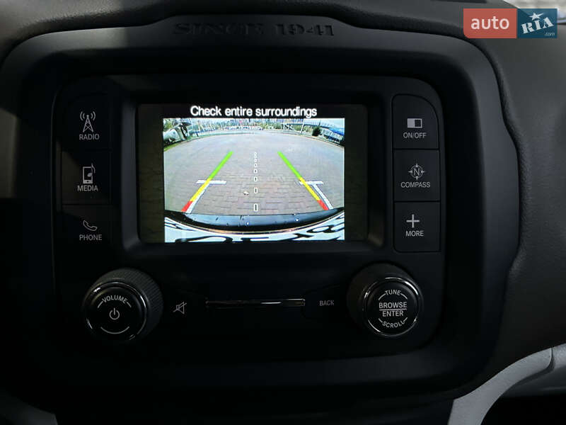 Внедорожник / Кроссовер Jeep Renegade 2015 в Киеве фото 12 Внедорожник / Кроссовер Jeep Renegade 2015 в Киеве