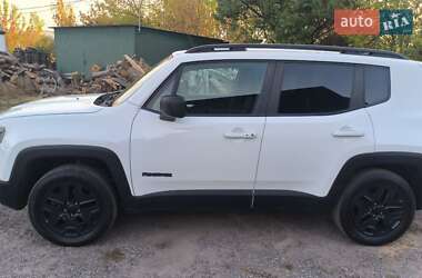 Внедорожник / Кроссовер Jeep Renegade 2018 в 