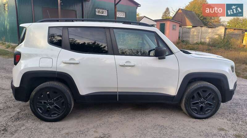 Внедорожник / Кроссовер Jeep Renegade 2018 в Смеле
