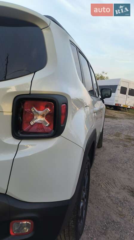 Внедорожник / Кроссовер Jeep Renegade 2018 в Смеле