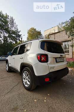 Внедорожник / Кроссовер Jeep Renegade 2017 в Смеле