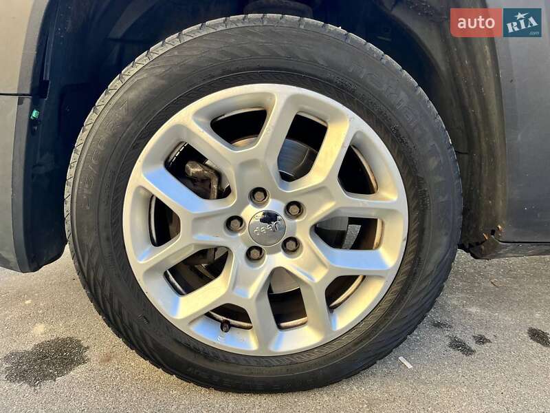 Внедорожник / Кроссовер Jeep Renegade 2018 в Ирпене