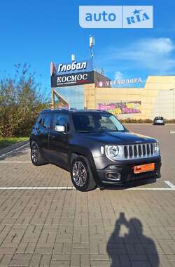 Внедорожник / Кроссовер Jeep Renegade 2016 в Киеве