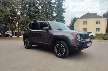 Позашляховик / Кросовер Jeep Renegade 2016 в Дубні