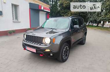 Позашляховик / Кросовер Jeep Renegade 2016 в Дубні