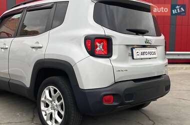 Внедорожник / Кроссовер Jeep Renegade 2016 в Киеве