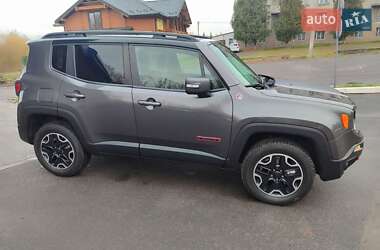 Позашляховик / Кросовер Jeep Renegade 2016 в Дубні