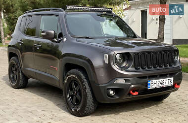 Внедорожник / Кроссовер Jeep Renegade 2016 в Одессе