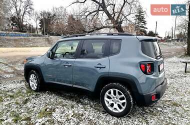 Позашляховик / Кросовер Jeep Renegade 2018 в Валках