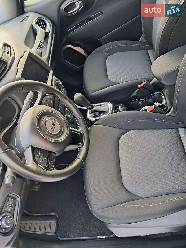 Позашляховик / Кросовер Jeep Renegade 2020 в Харкові