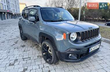 Позашляховик / Кросовер Jeep Renegade 2017 в Новояворівську