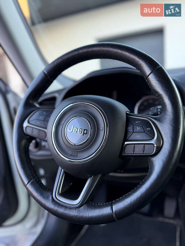 Позашляховик / Кросовер Jeep Renegade 2019 в Южноукраїнську