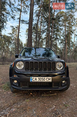 Внедорожник / Кроссовер Jeep Renegade 2016 в Черкассах