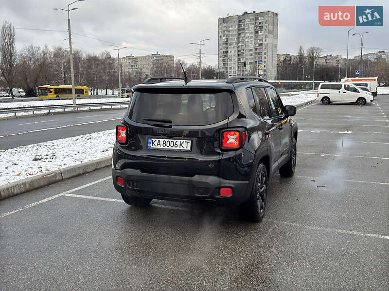 Позашляховик / Кросовер Jeep Renegade 2016 в Києві