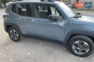 Позашляховик / Кросовер Jeep Renegade 2017 в Одесі