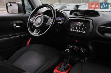 Позашляховик / Кросовер Jeep Renegade 2016 в Харкові