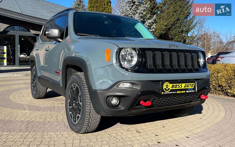 Позашляховик / Кросовер Jeep Renegade 2017 в Львові