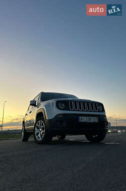 Внедорожник / Кроссовер Jeep Renegade 2016 в 