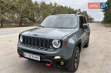 Позашляховик / Кросовер Jeep Renegade 2016 в Рокитному