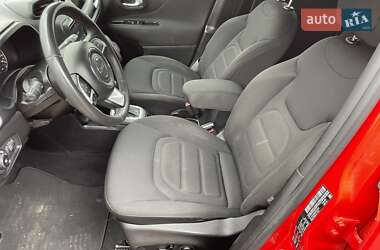 Внедорожник / Кроссовер Jeep Renegade 2018 в 