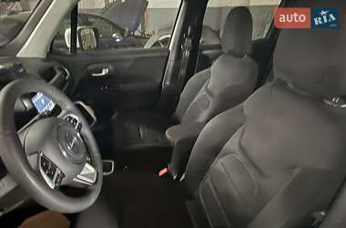 Внедорожник / Кроссовер Jeep Renegade 2021 в 