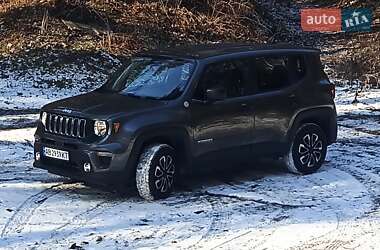 Позашляховик / Кросовер Jeep Renegade 2019 в 