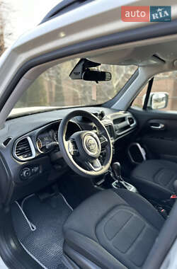 Внедорожник / Кроссовер Jeep Renegade 2021 в 