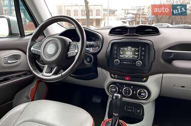 Позашляховик / Кросовер Jeep Renegade 2016 в Києві