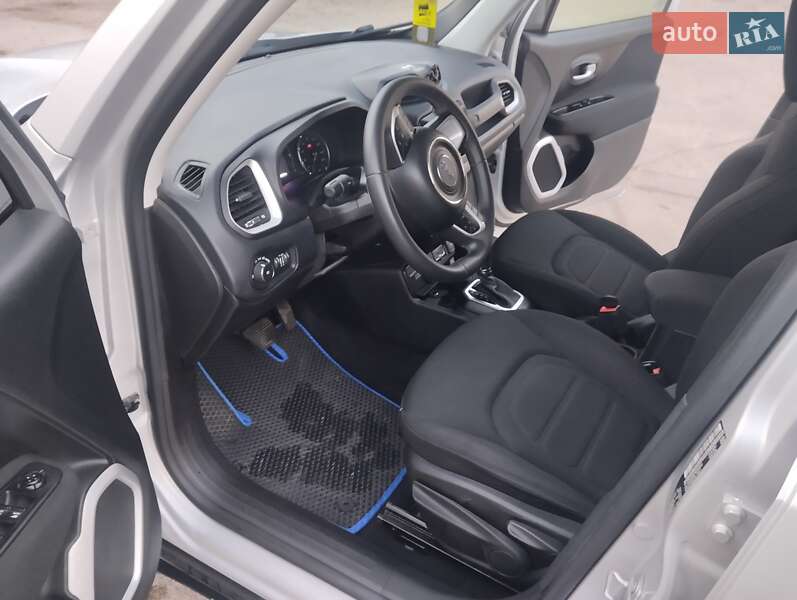 Внедорожник / Кроссовер Jeep Renegade 2019 в Житомире фото 11 Внедорожник / Кроссовер Jeep Renegade 2019 в Житомире