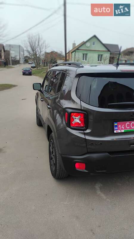 Внедорожник / Кроссовер Jeep Renegade 2018 в Дубно