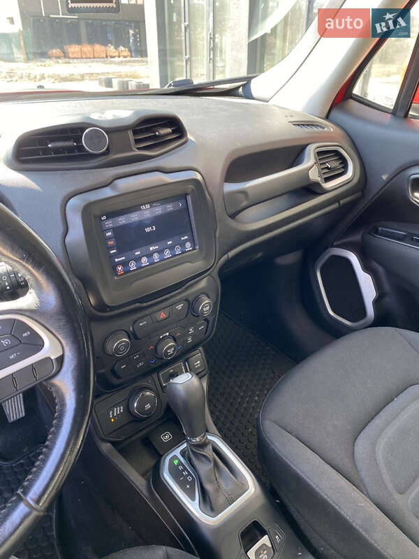 Позашляховик / Кросовер Jeep Renegade 2018 в Івано-Франківську